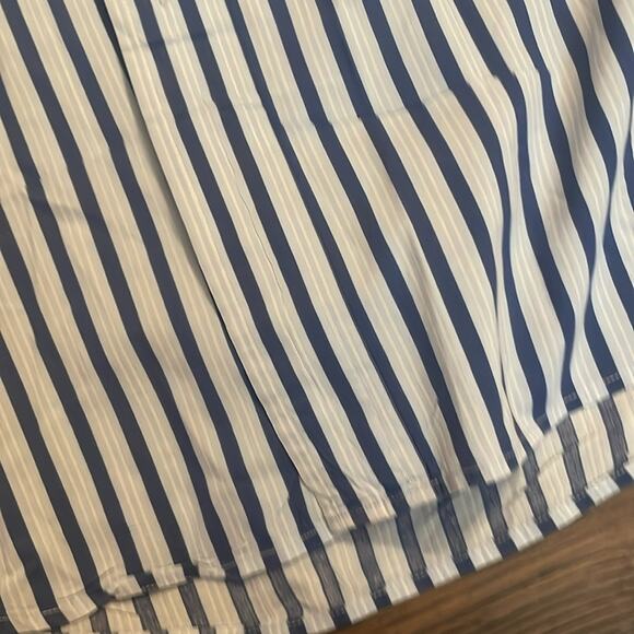 XL Nautica Buttoned Down Shirt - Picture 6 of 6